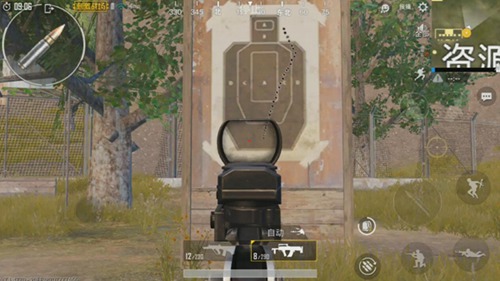 和平精英AUG和GROZA对比解析