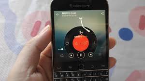 黑莓9520能否直接预装微信？经典机型的现代应用可能性