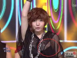 刘花英“漏奶”事件全解析